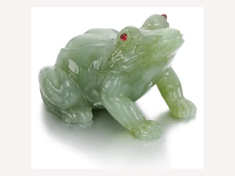 Fabergé jeweled bowenite frog